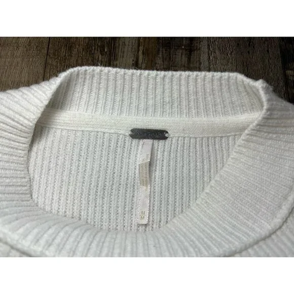 Free People Easy Street Tunic in White Size Medium - Picture 5 of 9